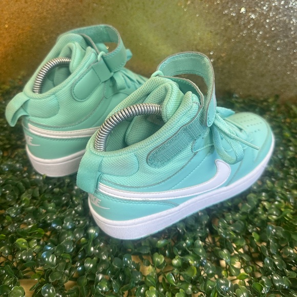 Nike Boys Court Borough Mid 2 - Picture 2 of 4